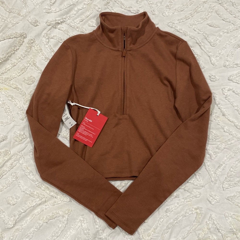 Aritzia Sunday best half zip